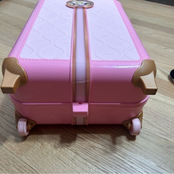 Disney Princess Plastic Suitcase Storage Wheels Pink Kids - Picture 6 of 9